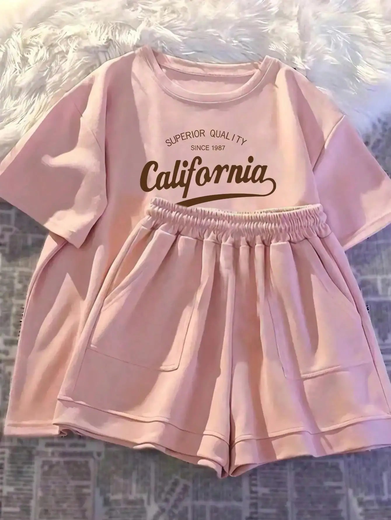 Girls' Printed T-Shirt & Shorts Set