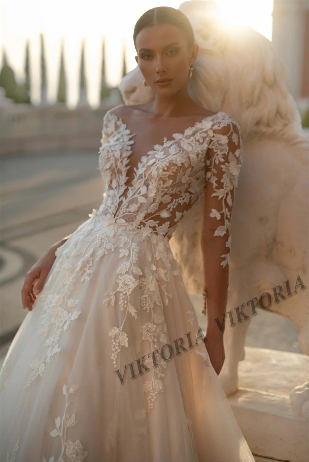Classic Backless Long Sleeve Wedding Dress