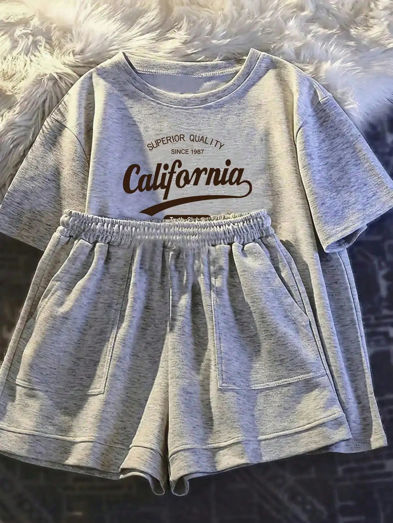 Girls' Printed T-Shirt & Shorts Set